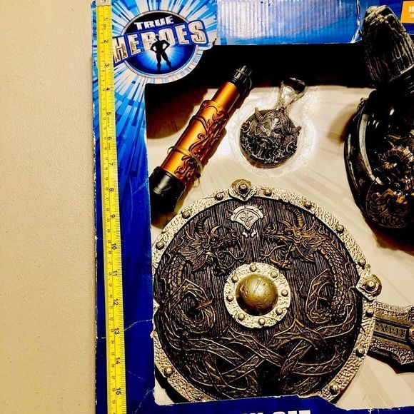 Viking Play Set - Picture 7 of 8